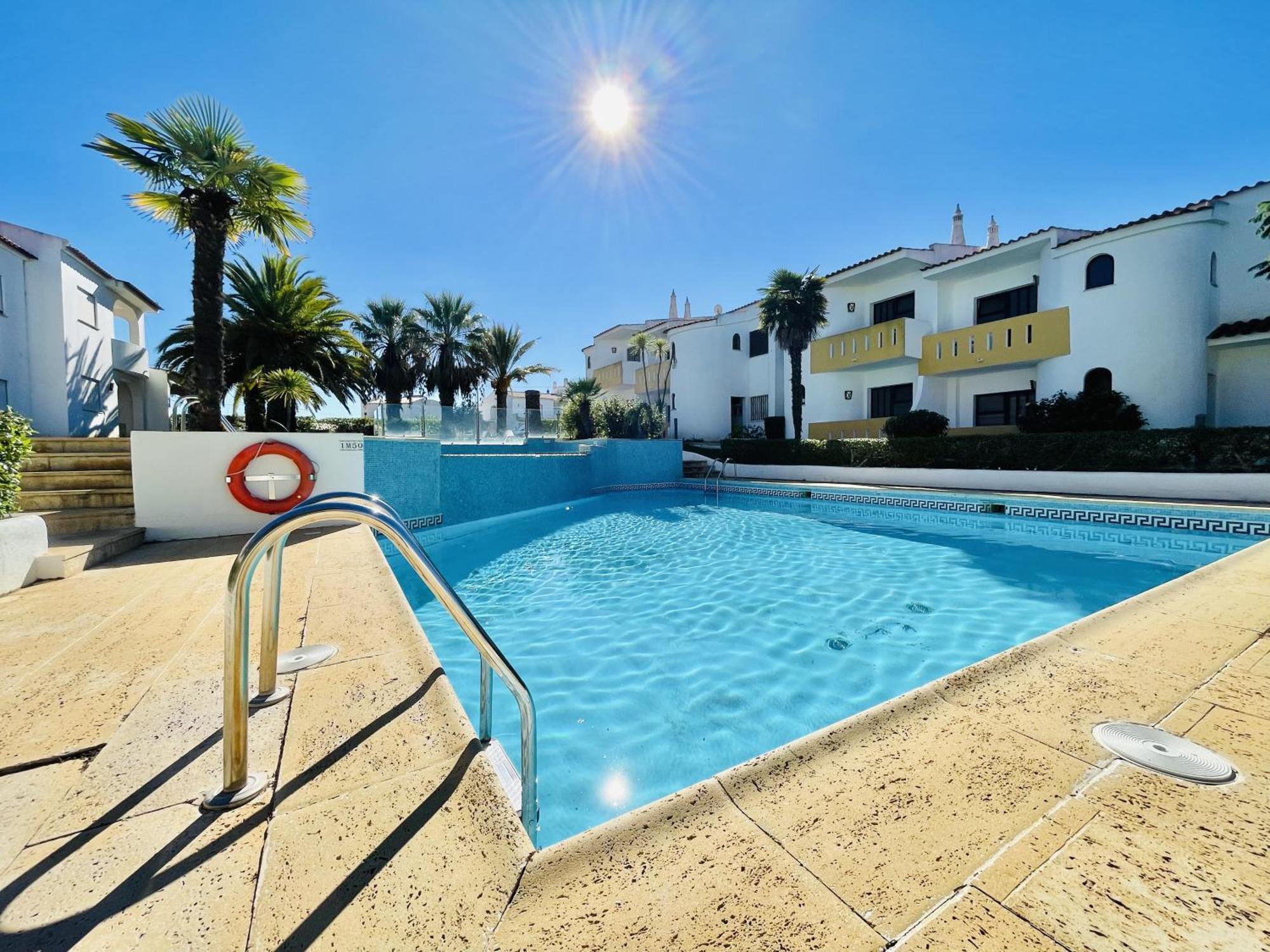 Lavanda - 2 Bedrooms - 3 Level Pool - Garden - Beach 1Km Эштомбар Экстерьер фото